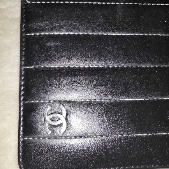 Authentic Chanel Black Quilted Wallet - Picture 5 of 13